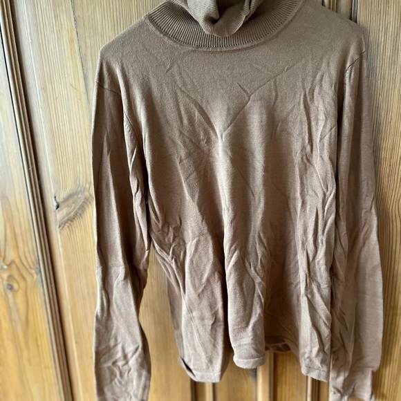Nygard fine knit beige turtleneck sweater - Picture 1 of 1